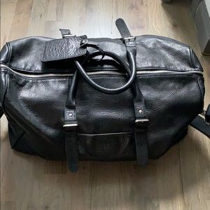 Trafalgar authentic leather black duffle bag